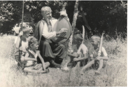 Липень1991року. Козачата з мого двора Липень1991року. Козачата з мого двора