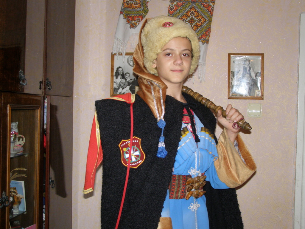 4. Козацько-молдавська гілка нашого роду.