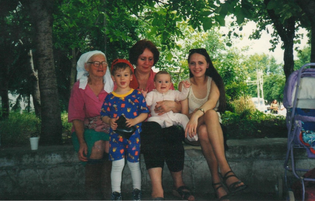 4. Козацько-молдавська гілка нашого роду.