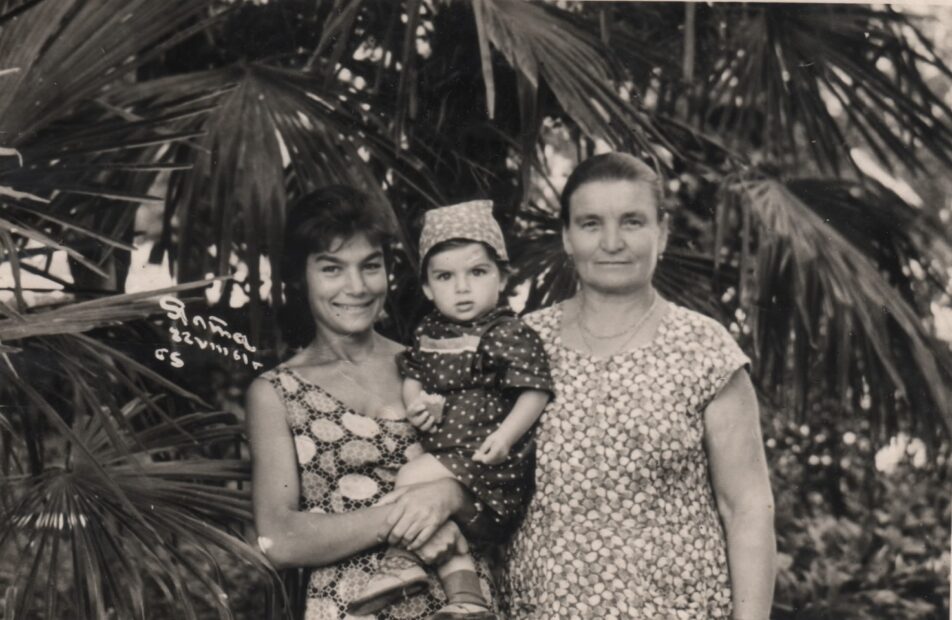 3. Райська місцина над морем (листопад 1957 – серпень 1964 рр..)